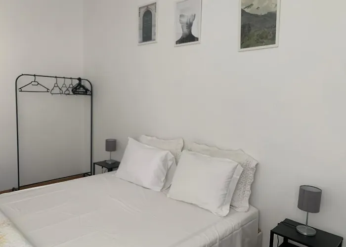 Apartment Typical Alfama *